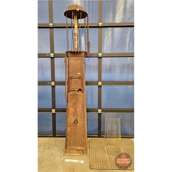 Unrestored Visible Gas Pump : Bulter 61 (Double Lights - 10gal) (w/Pump) (c.1925) c/w Glass Cylinder