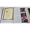 Image 8 : Elvis Collector Combo (2) : - Official Graceland Program w/Hologram - LIFE Magazine : Elvis Edition