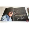 Image 16 : Collector Combo (3): - Bob Dylan Concert Program - George Strait Concert Program - "Marley Legend" I