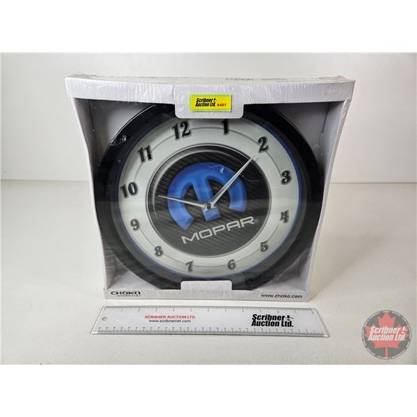 Mopar Parts Clock (CHOKO Authentics) (Clock : 11-1/2"Dia) (Box Measures : 12"H x 12"W x 2"D)