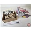 Image 2 : Model Kit : 1957 Chevrolet Corvette Gasser (Scale 1:25) (AMT) (Box Measures : 6-1/2"H x 9-1/4"W x 4"