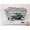 Image 1 : Model Kit : 1934 Ford 5 Window Coupe (Scale 1:25) (AMT) (Box Measures : 6-1/2"H x 9-1/4"W x 4"D)