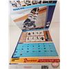 Image 3 : Toronto Maple Leafs Collectors Calendar (1982/83)  (Measures : 21" x 18")