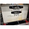 Image 8 : GAS PUMP : Wayne Model 400 - Partially Restored (c.1960)  (Measures : 48"H x 30"W x 18-1/2"D)