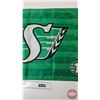 Image 4 : Saskatchewan Roughriders/Pilsner Flag  (Measures : 23"H x 46"W)