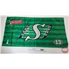 Image 6 : Saskatchewan Roughriders/Pilsner Flag  (Measures : 23"H x 46"W)