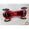 Image 11 : Ride On Toy : Radio Flyer Model 8  (Measures : 15"H x 12"W x 26"D)