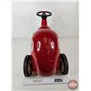 Image 5 : Ride On Toy : Radio Flyer Model 8  (Measures : 15"H x 12"W x 26"D)
