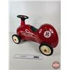 Image 6 : Ride On Toy : Radio Flyer Model 8  (Measures : 15"H x 12"W x 26"D)