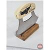 Image 4 : Alaska Ulu w/Stand (Measures : 6"W)