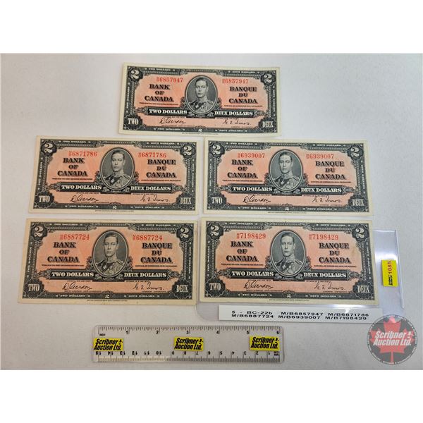Bank of Canada $2 Bills 1937 (5): - Gordon/Towers #MB6857947 - Gordon/Towers #MB6871786 - Gordon/Tow