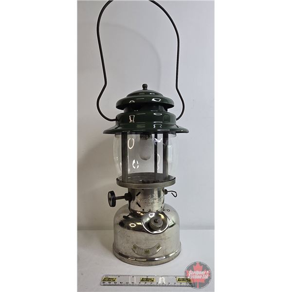 Coleman Model 236 Lantern (c.1961) (14"H)