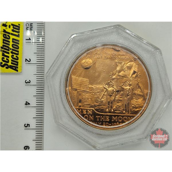 Medallion : 1969 Apollo XI Men on the Moon (Copper-Colour) (Capsule)