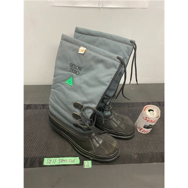 Steel toe winter boots men's size 11