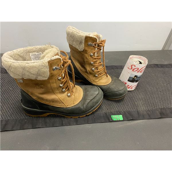 Sorel brand women's winter boots size 8.5