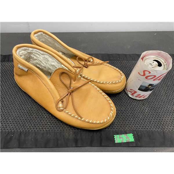 Men's leather slippers size 13