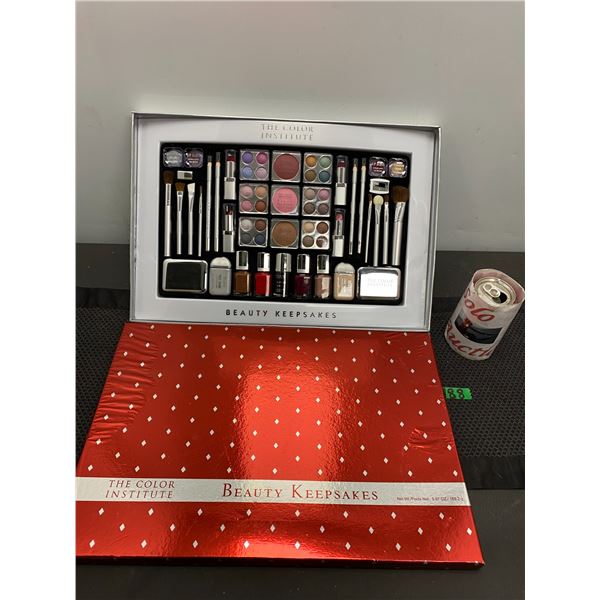 The Colour Institute Beauty Keepsakes make-up kit