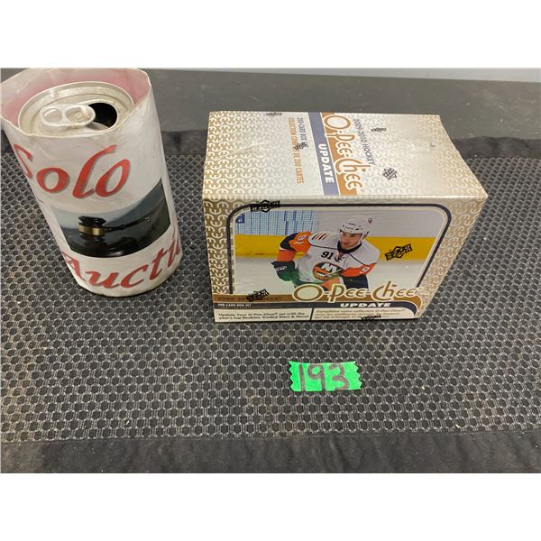 200 card box set of O-Pee-Chee hockey cards 2009-2010