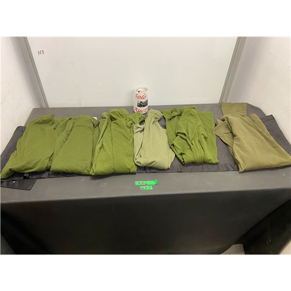 Large lot of army green t-shirts all sized XXL