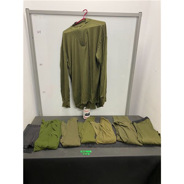 Large lot of army green t-shirts all sized XXL