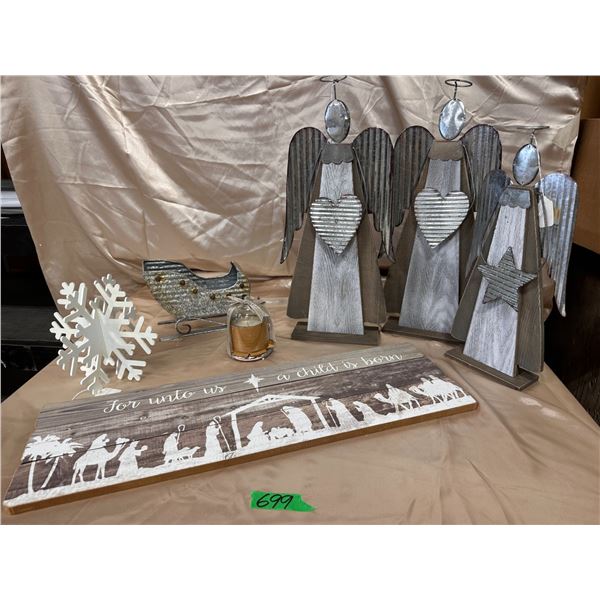 Lot of Christmas home décor items and decorations