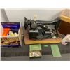 Image 2 : Vintage Singer sewing machine with carrying case