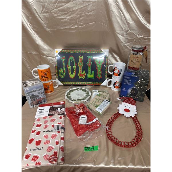 Lot of Christmas home décor items/Decorations/Gifts