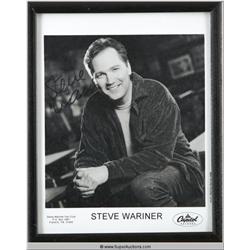 Autographed Picture of Steve Wariner