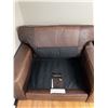 Image 3 : WholeHome Leather Chair