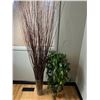 Image 1 : Dried Willow Branch & Planter Stand
