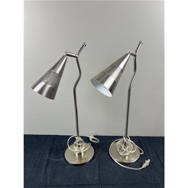 Metal Table Lamps