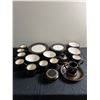 Image 1 : Mikasa "Gourmet Basics" Dish Set