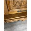 Image 13 : Ornate Two-Piece Sideboard
