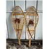 Image 1 : Vintage Snowshoes