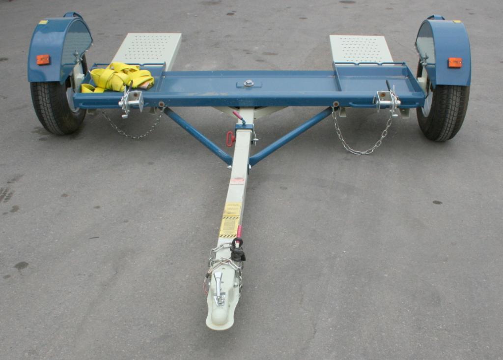 2 Wheel 3000 lbs. Tow Dolly