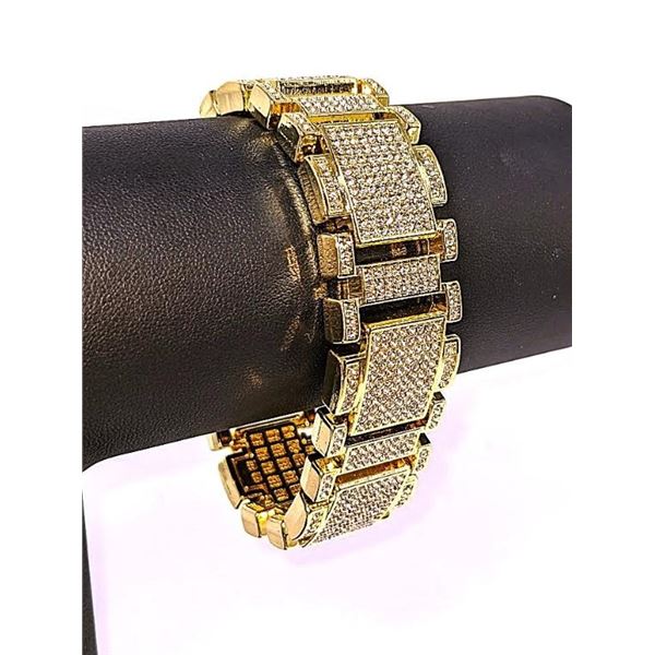 Huge 90 Gram 14 Kt Gold Plate Italian God Father Simulated Diamond Link Bracelet