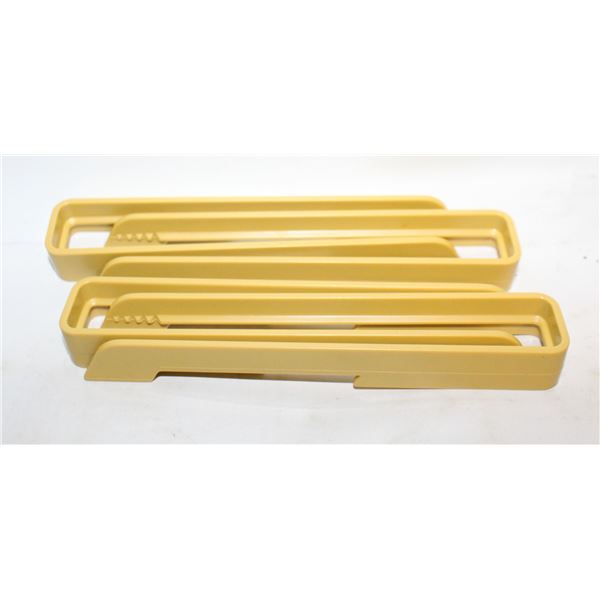 VINTAGE RETRO TUPPERWARE COLLECTABLE KITCHEN