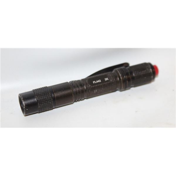 MAC TOOLS LED FLASHLIGHT FL442 2K