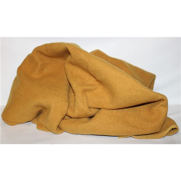 VINTAGE CN 100% WOOL BLANKET