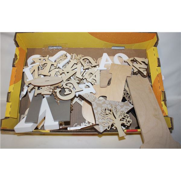 LARGE LOT OF ASST'D WOODEN LETTERS