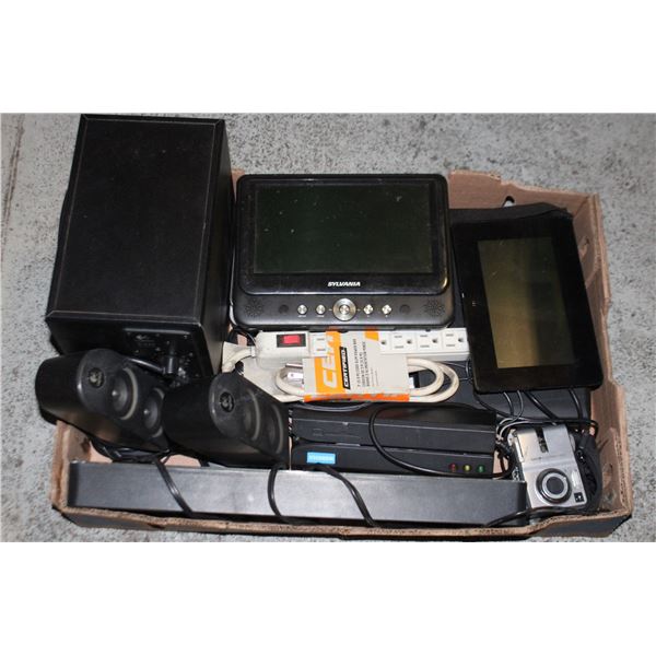 TRAY OF ASSORTED ELECTRONICS