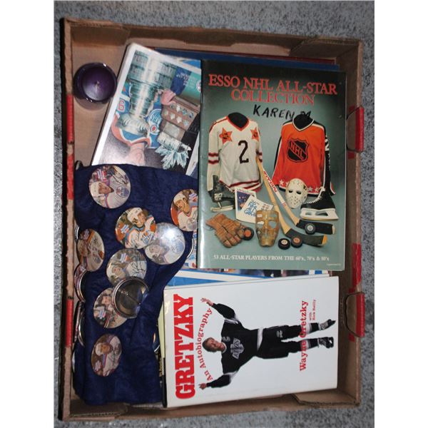 TRAY OF ASSORTED OILERS COLLECTIBLES