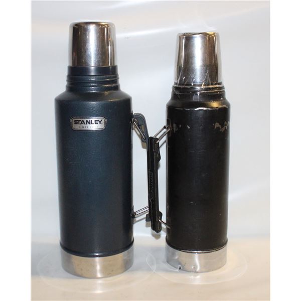 LOT OF 2 THERMOSES/STANLEY