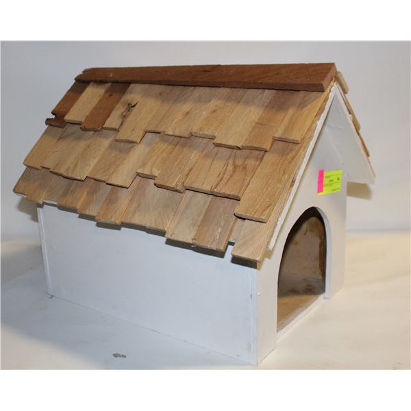 WOODEN PET HOUSE