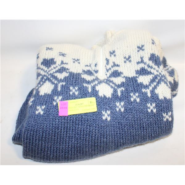 COWICHAN B.C. WOOL ZIP FRONT PULLOVER KNIT