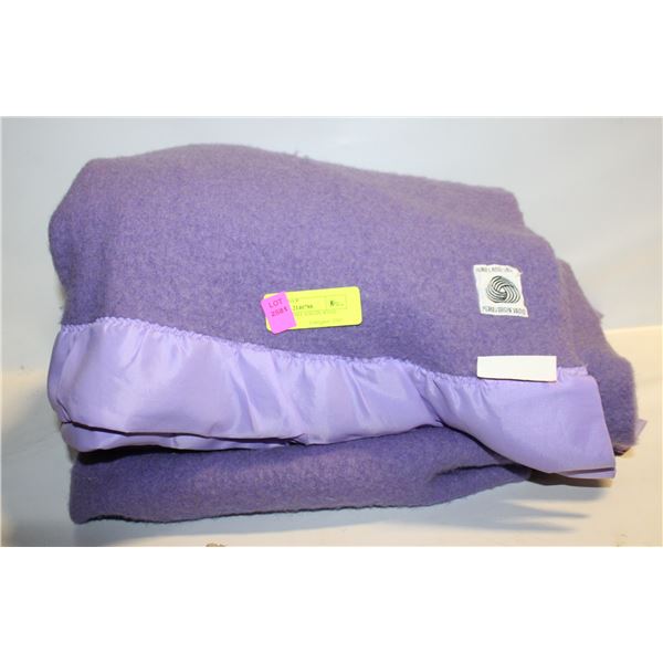 VINTAGE PURPLE VIRGIN WOOL FULL SIZE