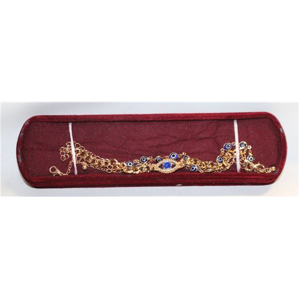 NEW MOON STONES 3 BRACELET