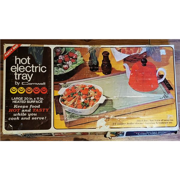 35)  VINTAGE ELECTRIC HEATED SERVING TRAY,
