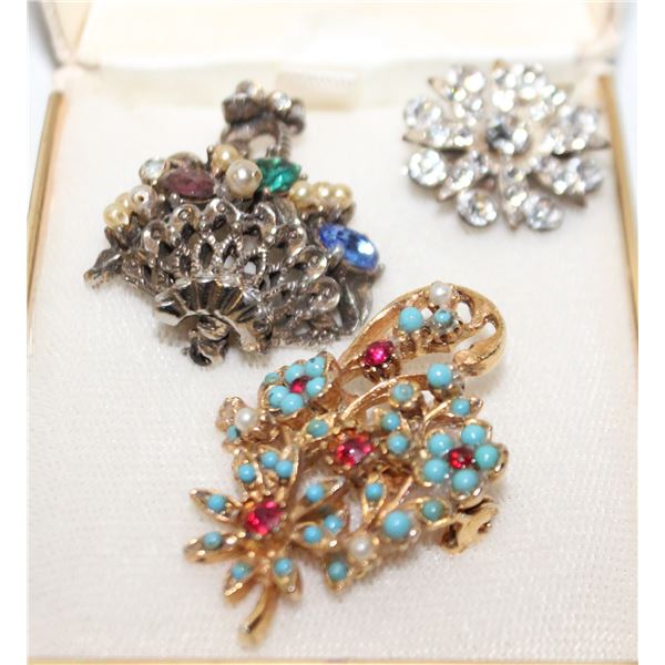 TWO 1940'S/50'S CORO BROOCHES-BOTH SIGNED