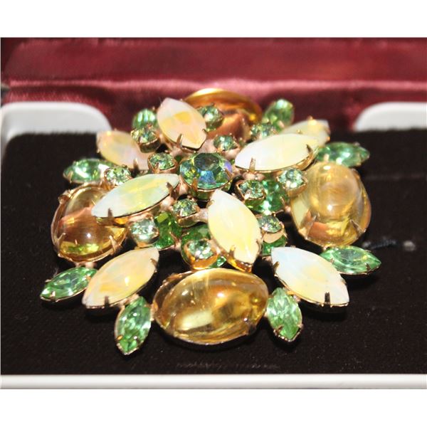 VTG 1960'S JULIANA 2-TIERED BROOCH